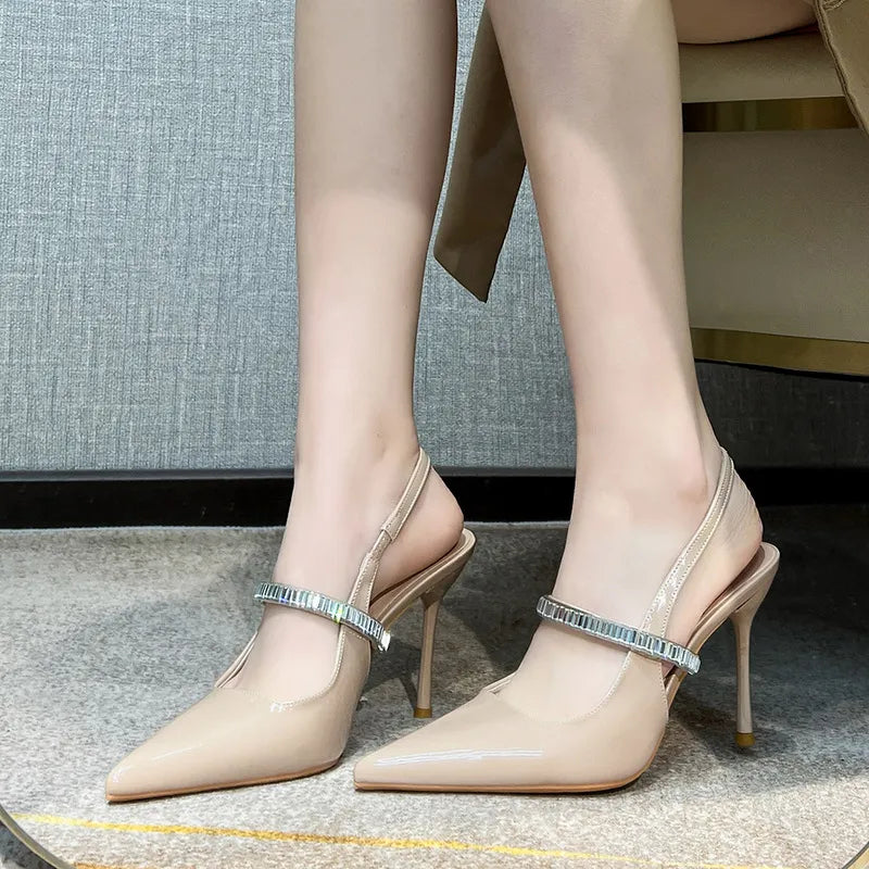 3b957a98-1d33-4ffd-aba9-6378544a5dd8-Max