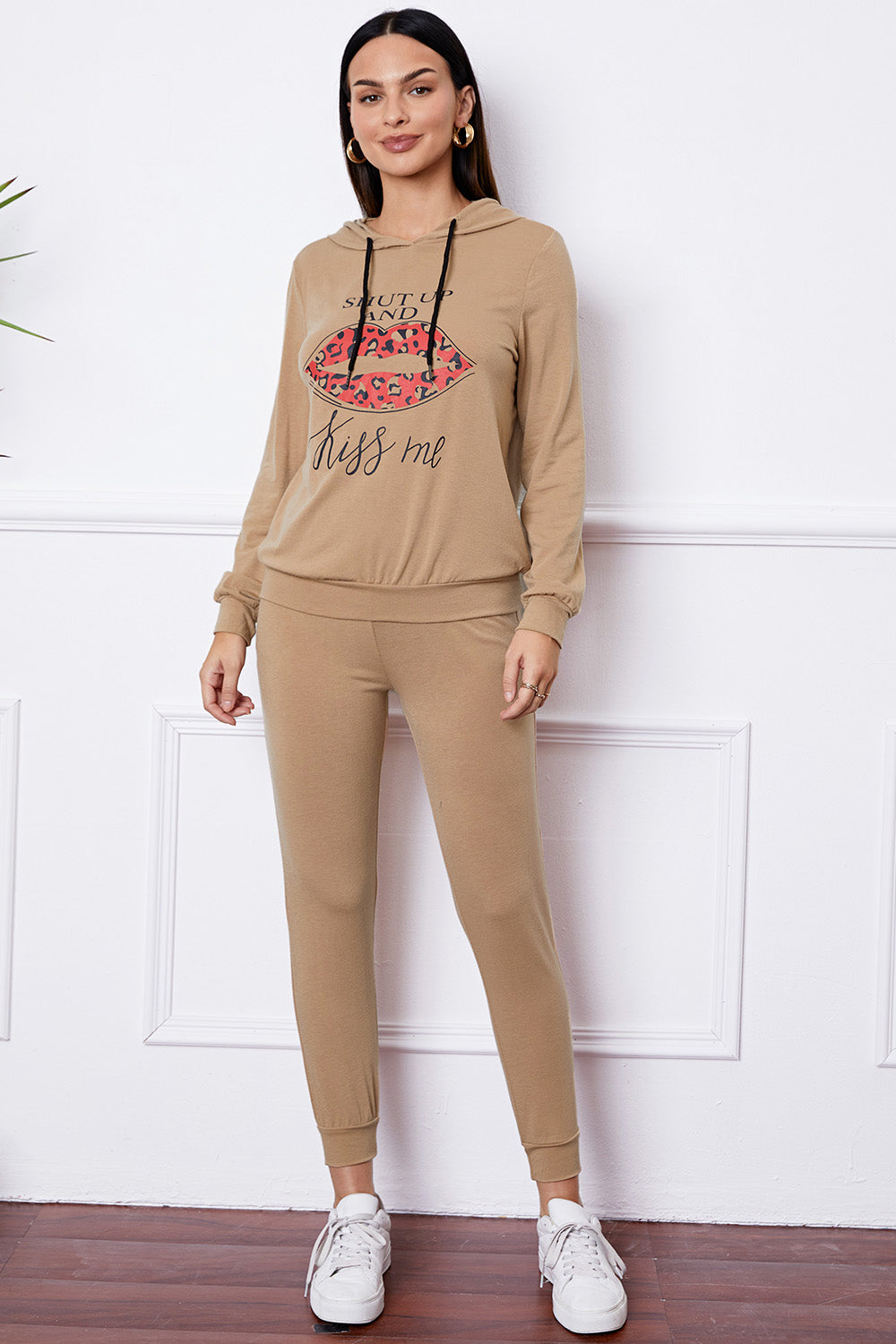 SHUT UP AND KISS ME Lip Graphic Hooded Top and Drawstring Pants Set - The Boutie Shop