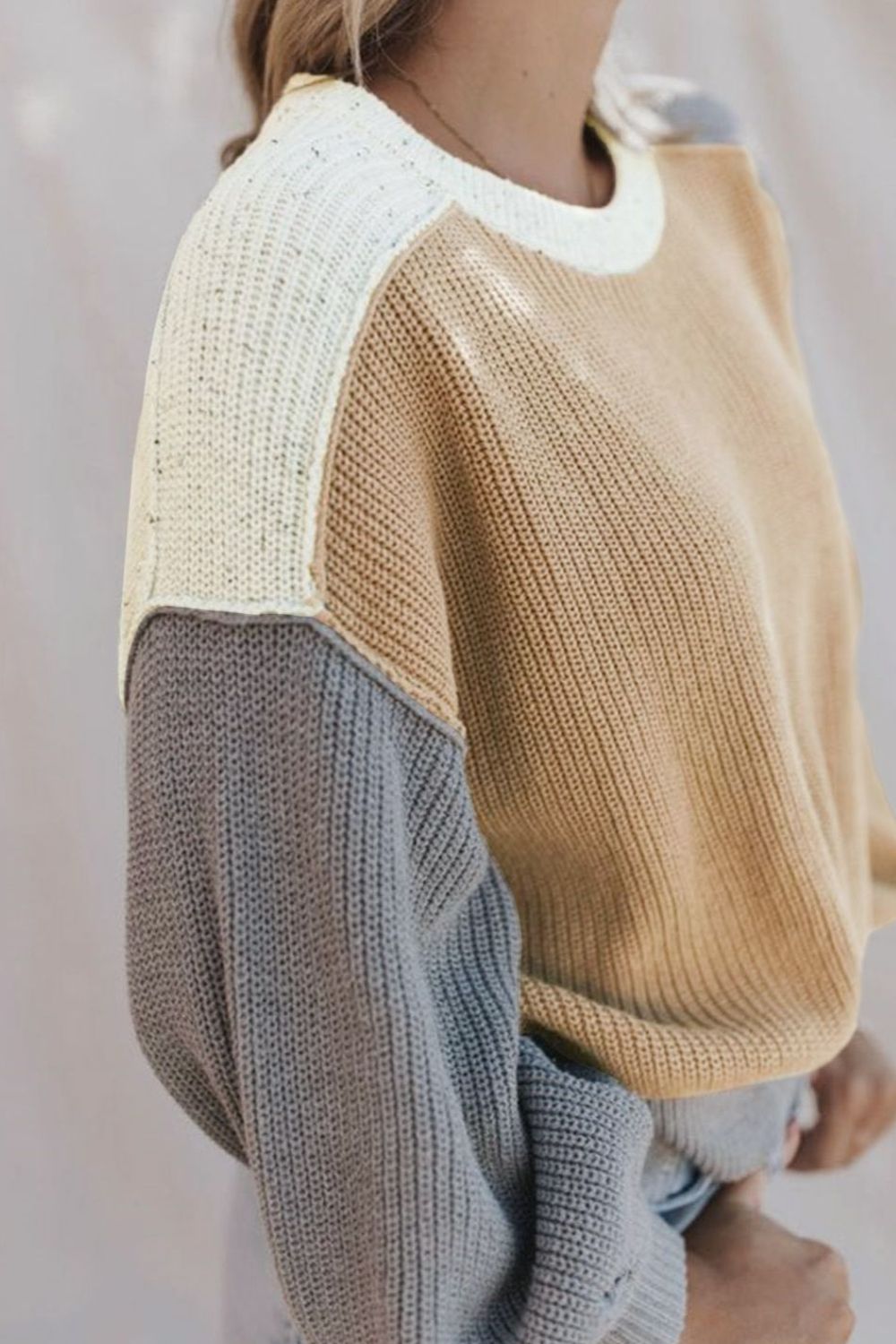 Color Block Round Neck Long Sleeve Sweater - The Boutie Shop