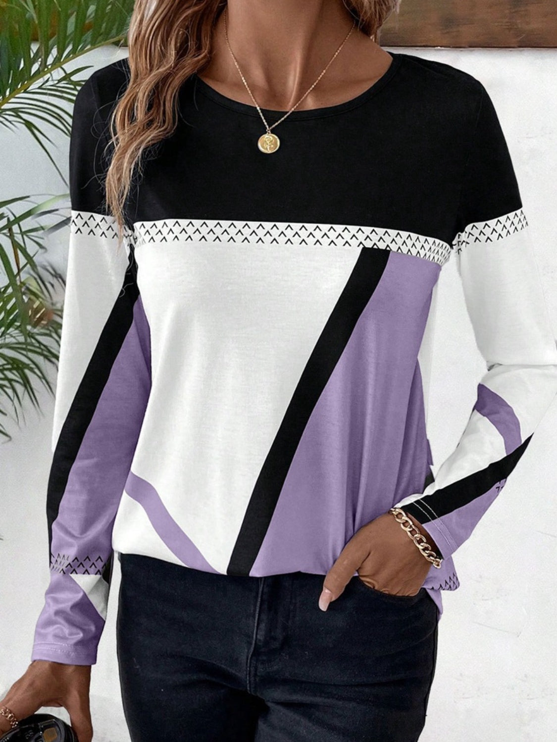 Contrast Round Neck Long Sleeve T-Shirt - The Boutie Shop