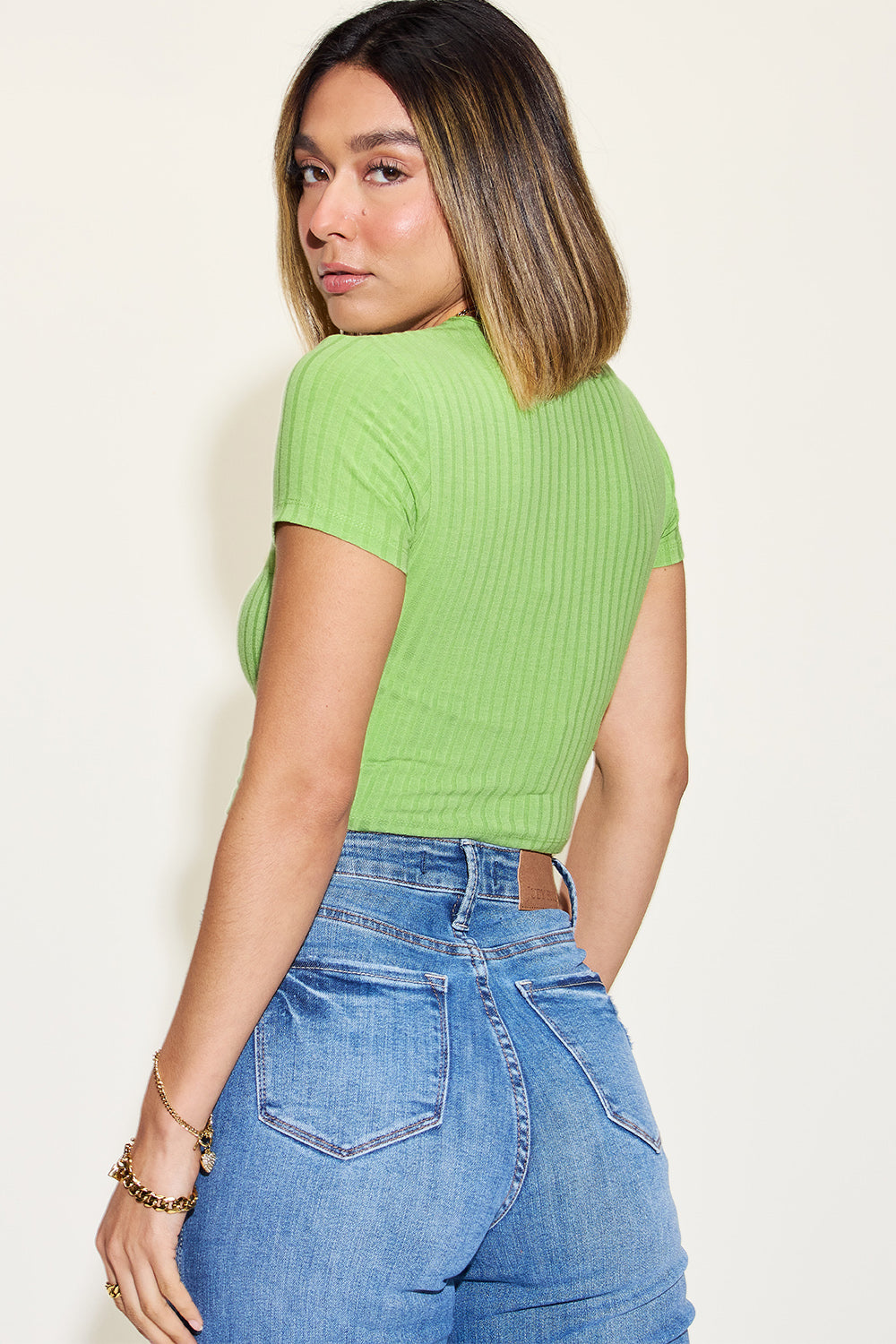 Basic Bae Full Size Ribbed Round Neck Short Sleeve T-Shirt - The Boutie Shop