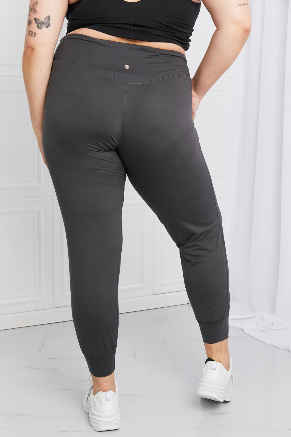 Leggings Depot Full Size Pocketed High Waist Pants - The Boutie Shop