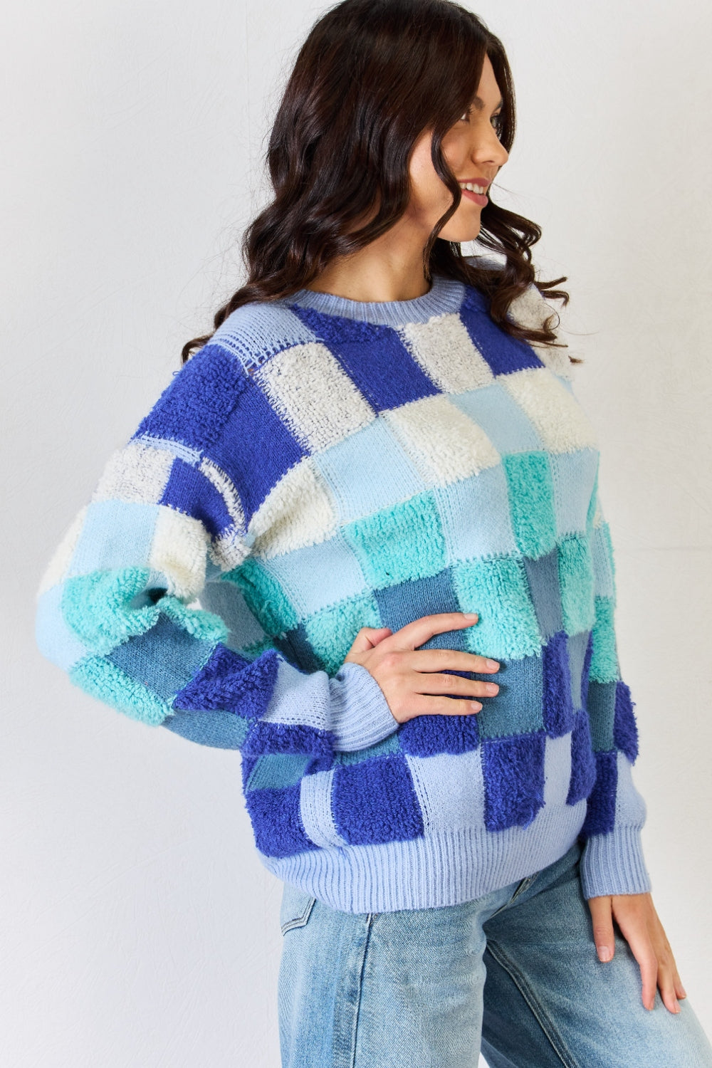 J.NNA Checkered Round Neck Long Sleeve Sweater - The Boutie Shop