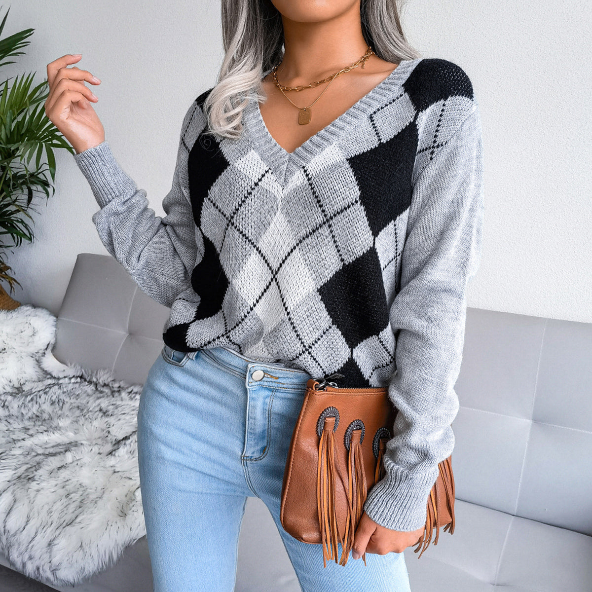 Geometric V-Neck Sweater - The Boutie Shop