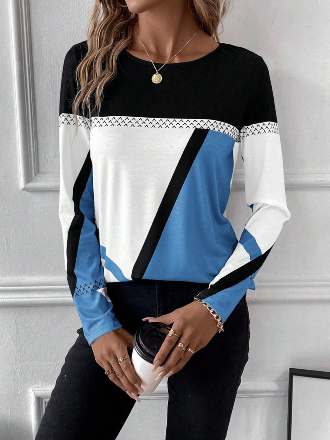 Contrast Round Neck Long Sleeve T-Shirt - The Boutie Shop