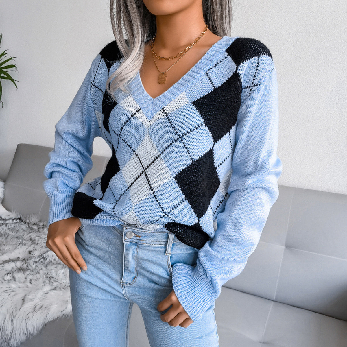 Geometric V-Neck Sweater - The Boutie Shop