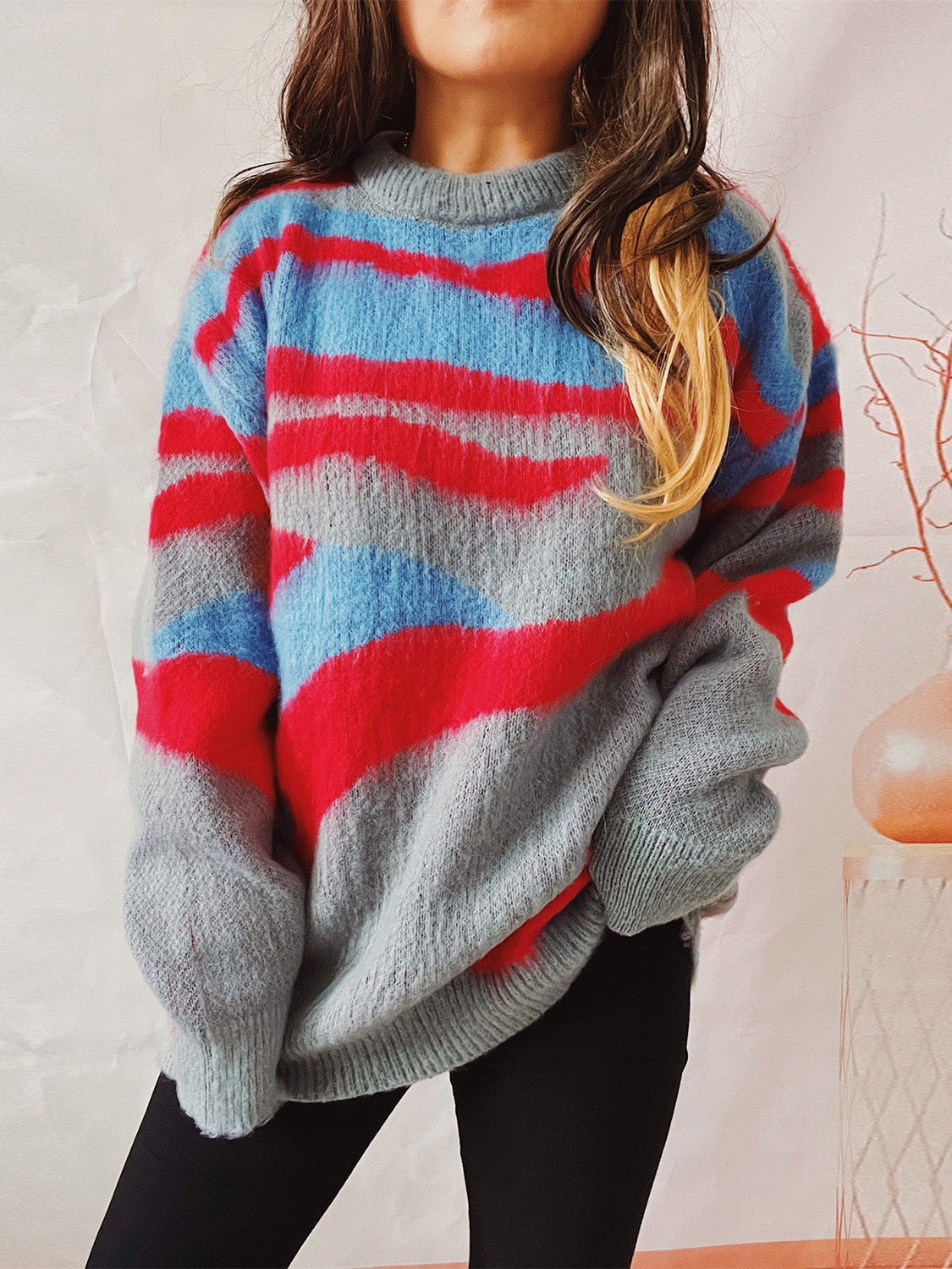 Color Block Round Neck Sweater - The Boutie Shop