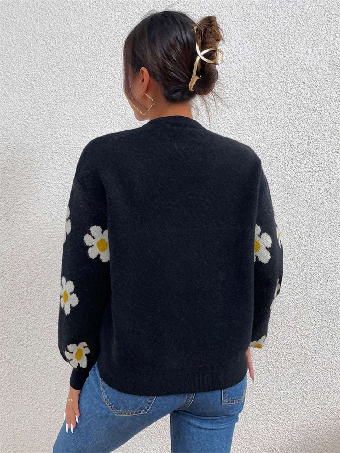 Flower Round Neck Latern Sleeve Sweater - The Boutie Shop