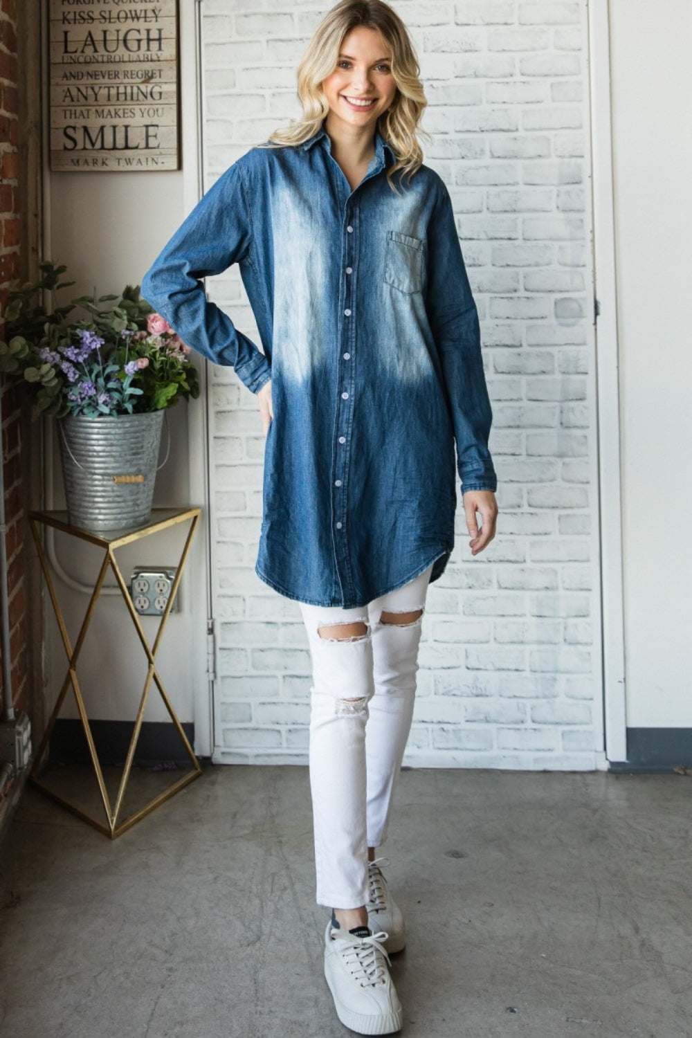 Veveret Pocketed Button Up Washed Denim Shirt - The Boutie Shop