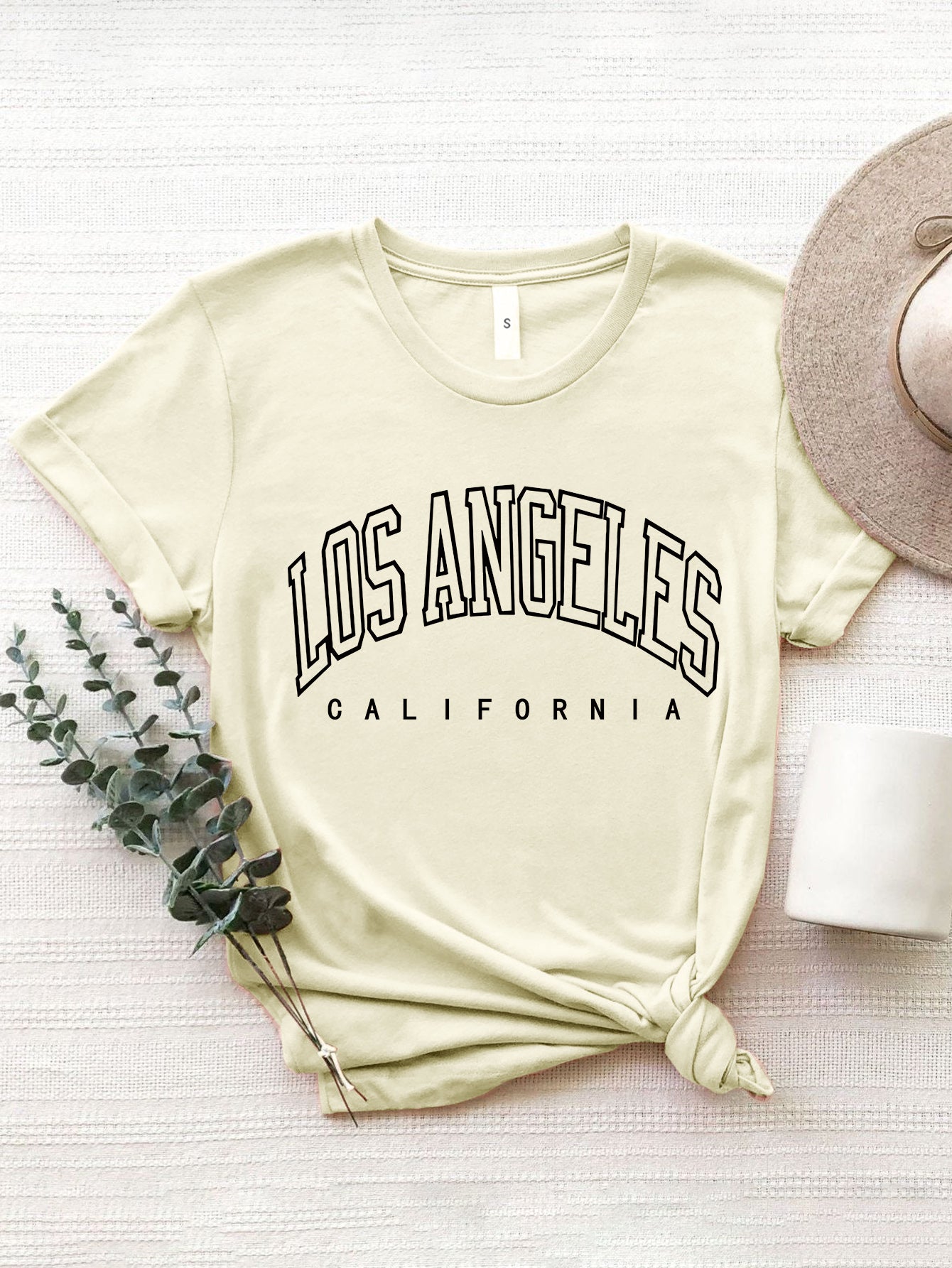 LOS ANGELES CALIFORNIA Round Neck T-Shirt - The Boutie Shop