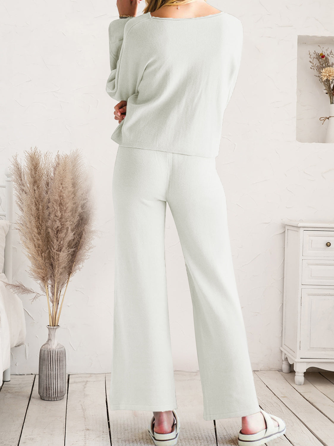 Long Sleeve Lounge Top and Drawstring Pants Set - The Boutie Shop