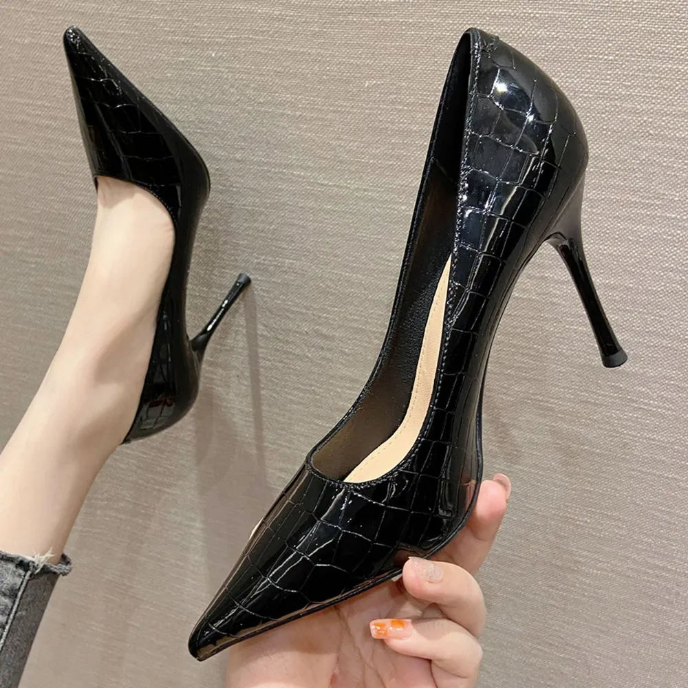 b4edf98b-59a5-4157-aa3c-cdb91424a617-Max