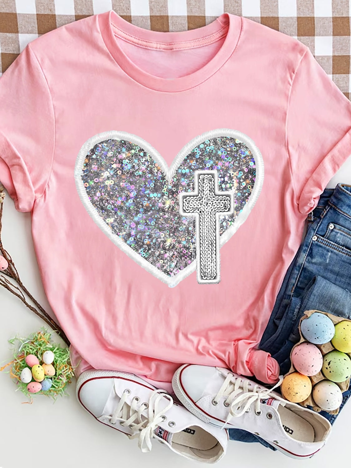 Graphic Heart Round Neck Short Sleeve T-Shirt - The Boutie Shop