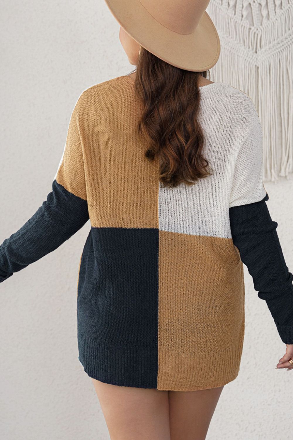 Plus Size Color Block Round Neck Sweater - The Boutie Shop