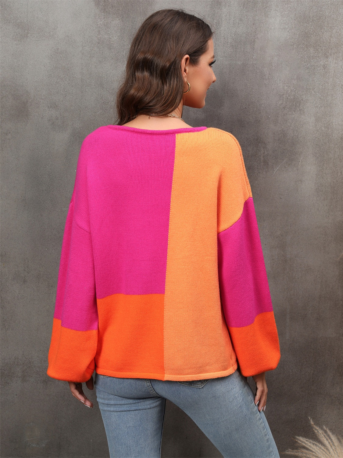 Angel Wings Color Block Round Neck Sweater - The Boutie Shop