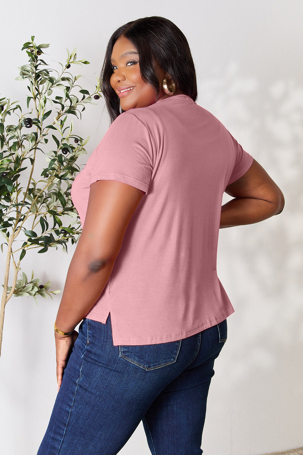 Basic Bae Full Size Round Neck Short Sleeve T-Shirt - The Boutie Shop