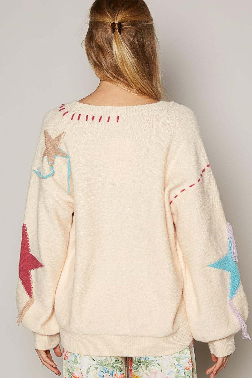 POL V-Neck Long Sleeve Star Fringe Sweater - The Boutie Shop